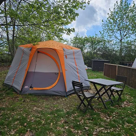 Seberak - V Chatickach A Glamping *
