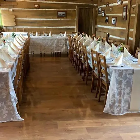 Seberak - V Chatickach A Glamping 럭셔리텐트